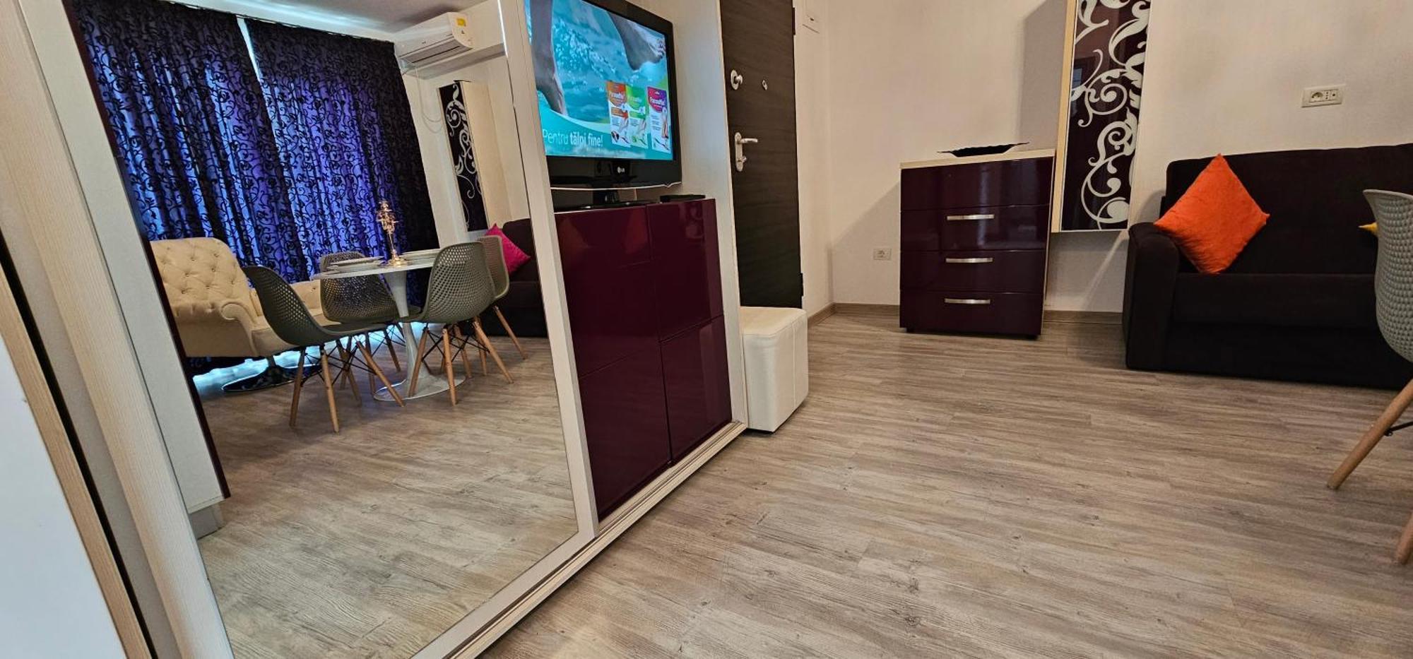 Luxury Aparthotel Promenada In Building Stefan Prima Linie La Mare Năvodari Exterior foto